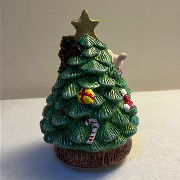 Walt Disney Winnie the Pooh Ceramic Christmas Tree Wound up Music Box Vtg - Picture 3 of 13